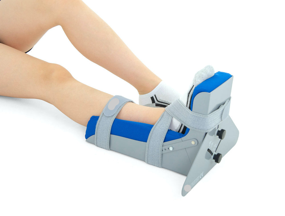 Attelle d'immobilisation du pied-cheville et éventuellement hanche pédiatrique