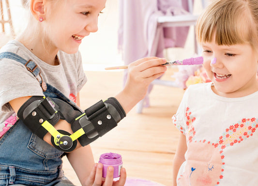 Attelle articulée d'immobilisation du coude pédiatrique