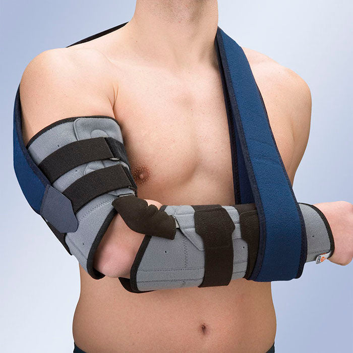 Attelle de coude articulée avec contrôle de la flexion/extension