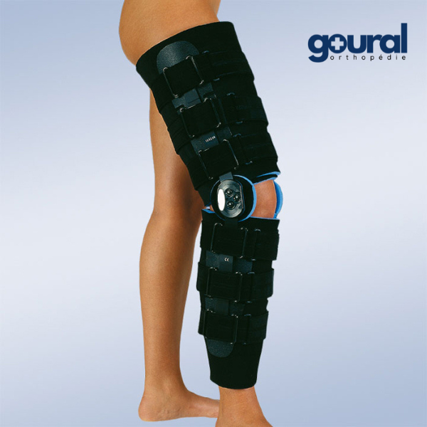 Adjustable knee brace in flexion-extension foam fabric