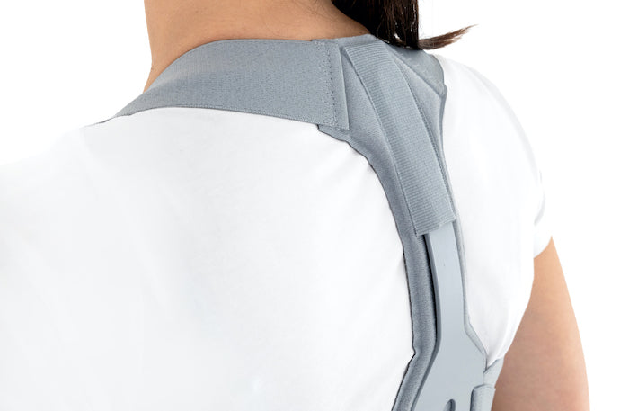 Chest pads for immobilization and spinal support corset in hyper-extension CIMHR