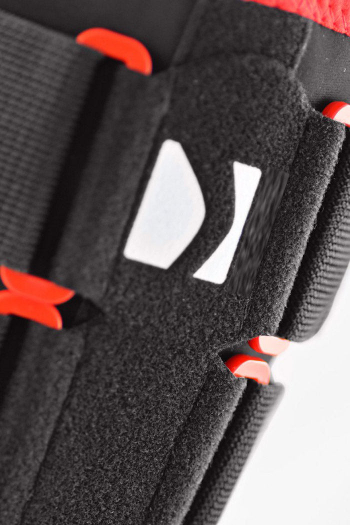 Cuissard compressif avec straps pour claquage musculaire