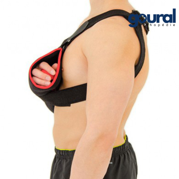 Shoulder brace with vascularization ball without support on the shoulder to be treated