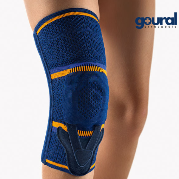 Knee brace indicated for Osgood-Schlatter disease Patella OS
