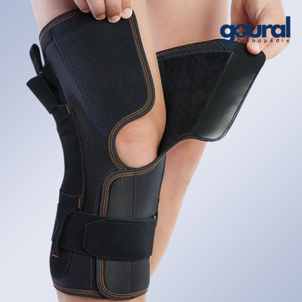 Genu-Tex full opening polycentric knee brace