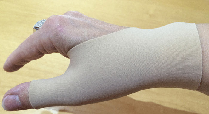 Orthèse d'immobilisation du pouce en abduction et en cas de Rhizarthrose RhizoLoc OA