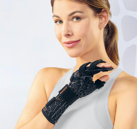Orthèse de repos poignet main doigts avec pouce Manu-Cast Organic DP