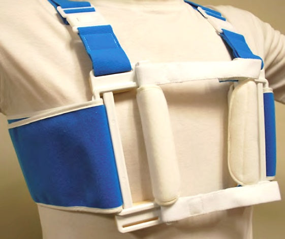 Protecteur thoracique universel pour chirurgie cardiaque