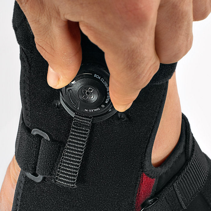 Attelle souple pour la stabilisation de l'articulation de la cheville XPress