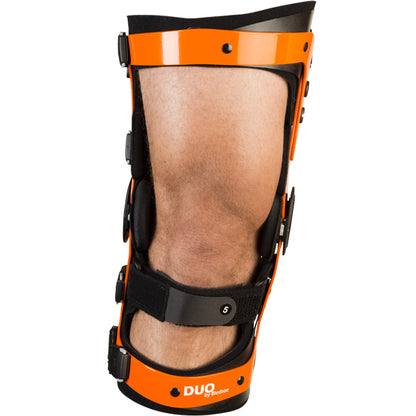 DUO hinged knee brace for unloading gonarthrosis