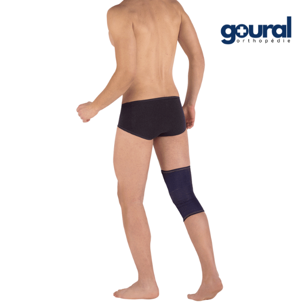 Patellar window ligament knee brace