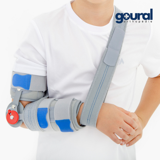 Orthèse-attelle de coude articulée sans main avec support de bras pédiatrique