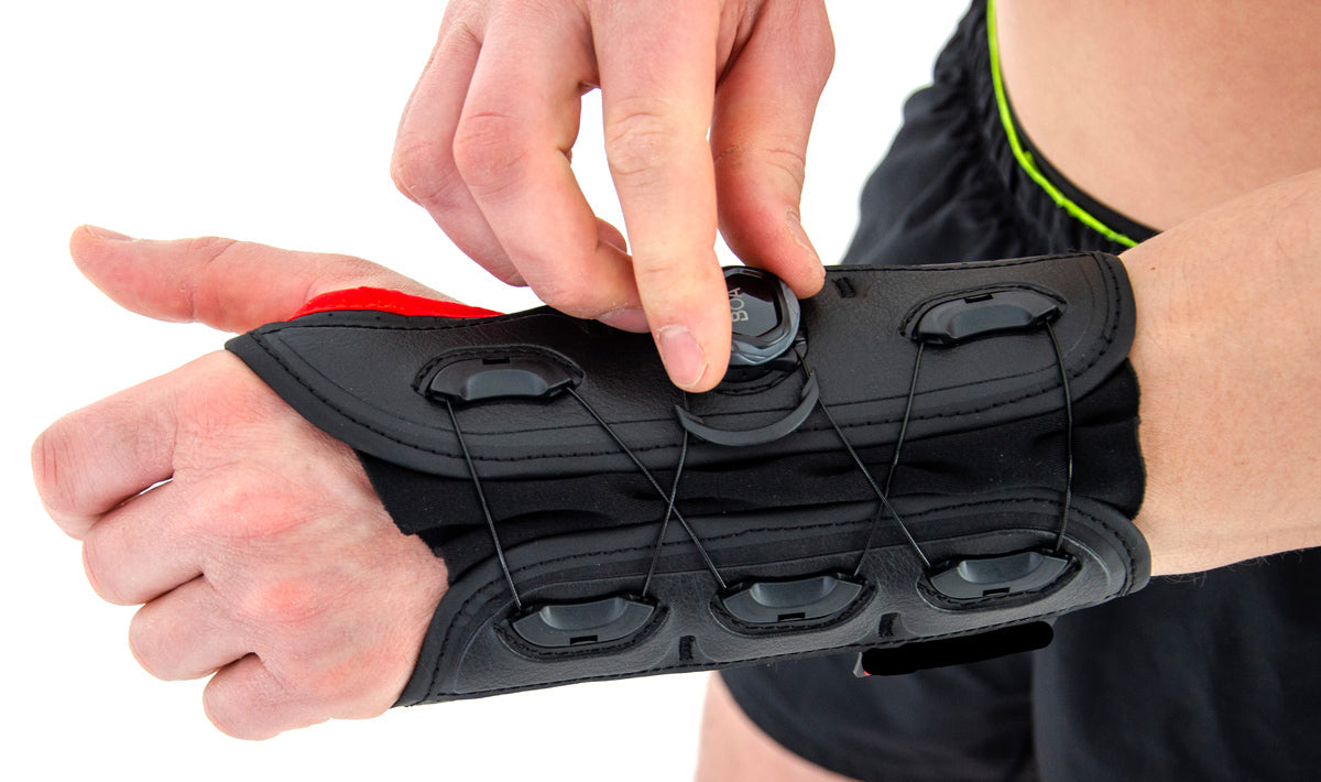 Orthèse d'immobilisation du poignet BOA